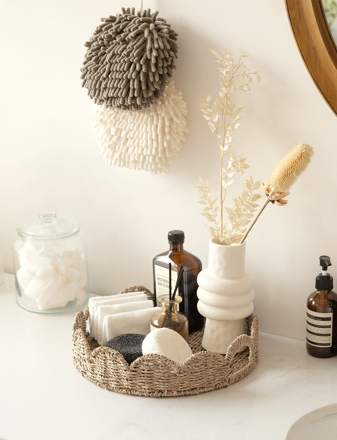 Wicker Scalloped Tray for Decorative & Organizing